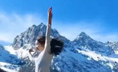 雪山下的跳舞小姐姐歌词,小姐姐的舞动奇迹